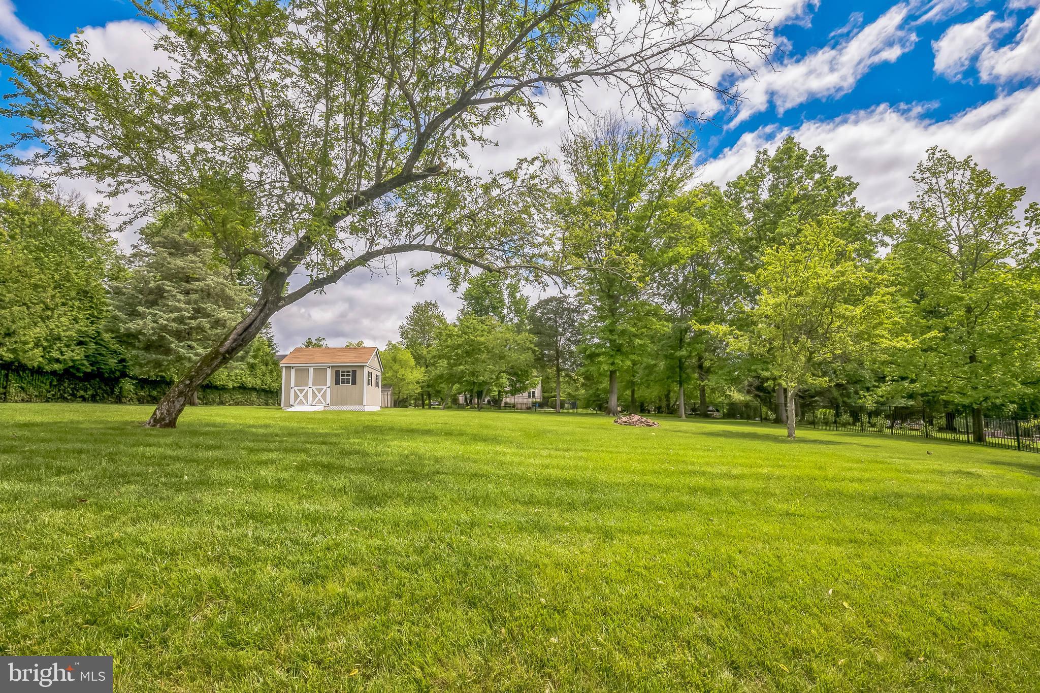 1029 SPRINGHOUSE DRIVE