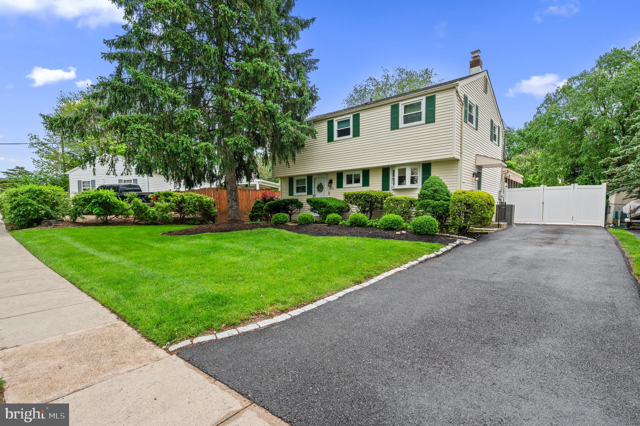 235 PRINCE FREDERICK STREET