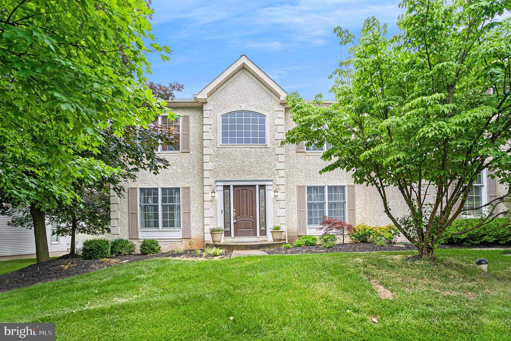 104 SPYGLASS DRIVE