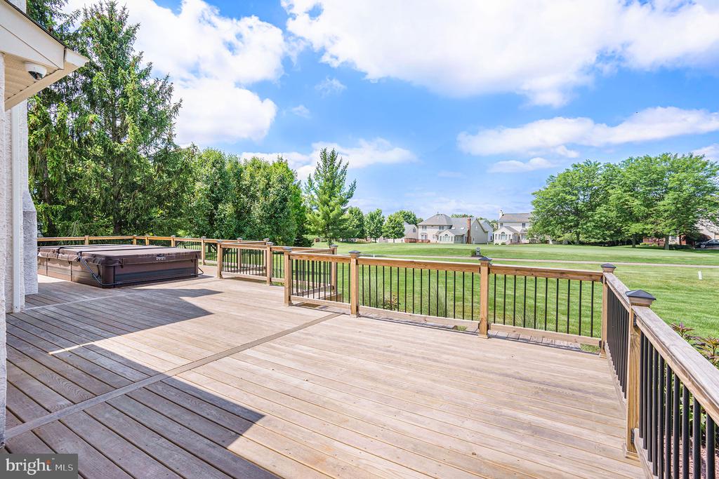 104 SPYGLASS DRIVE