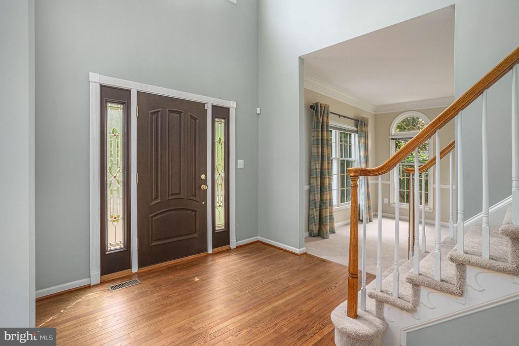 104 SPYGLASS DRIVE
