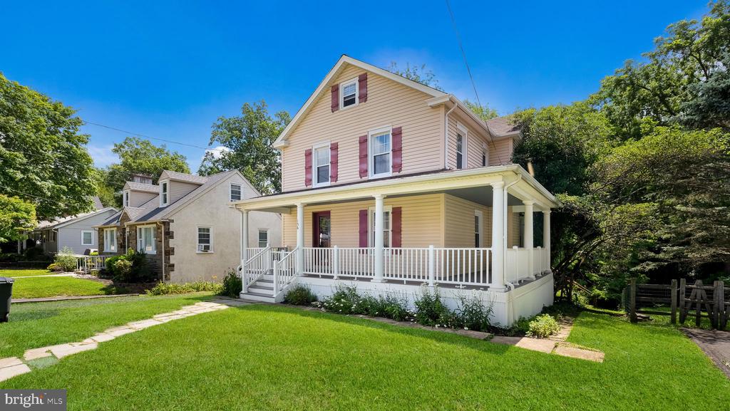 156 TENNIS AVENUE