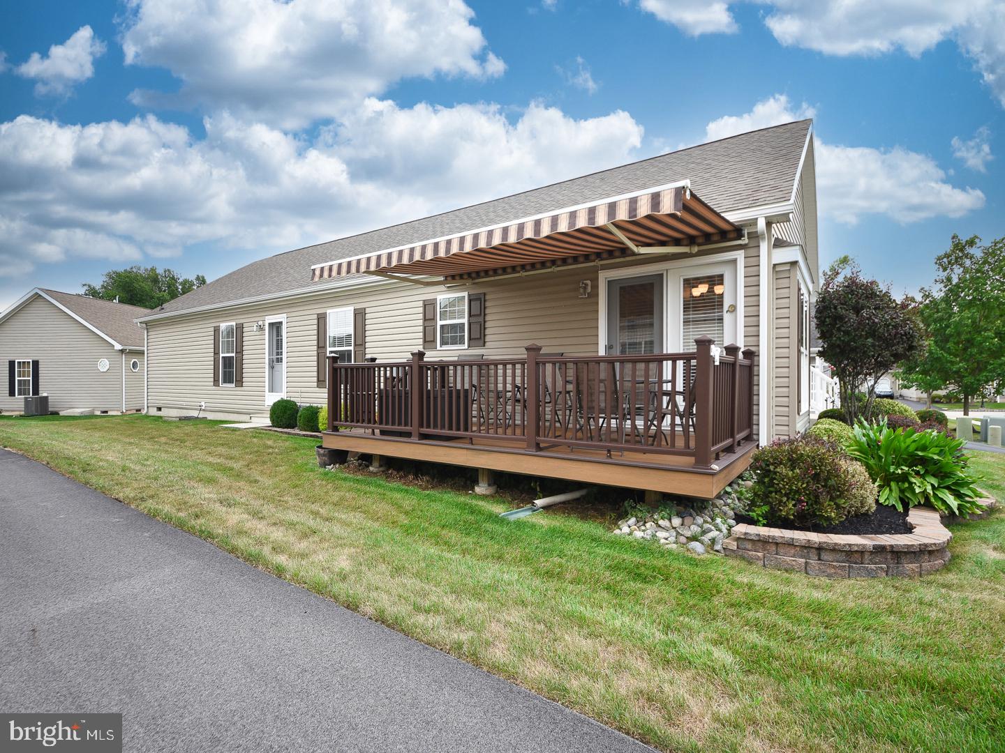 403 AZALEA DRIVE