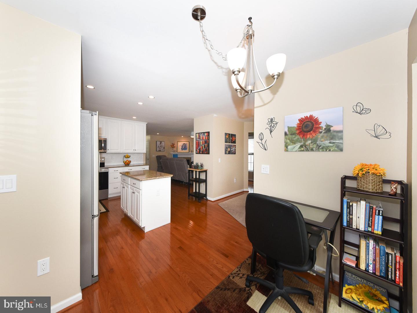 403 AZALEA DRIVE