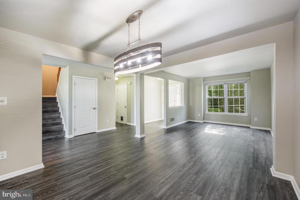 131 GLENEAGLES DRIVE
