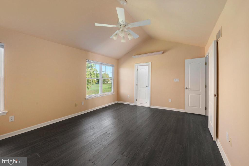 131 GLENEAGLES DRIVE