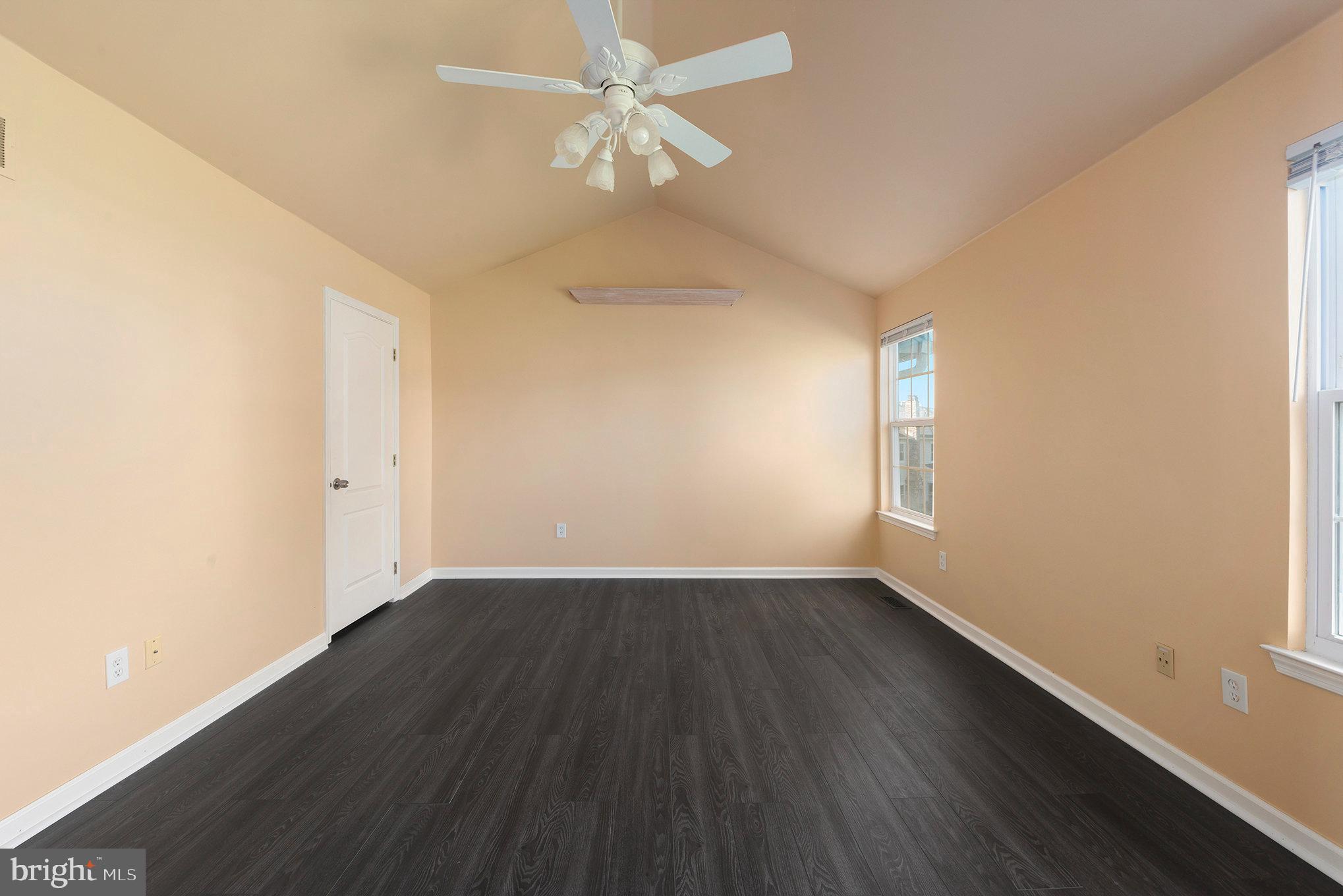 131 GLENEAGLES DRIVE