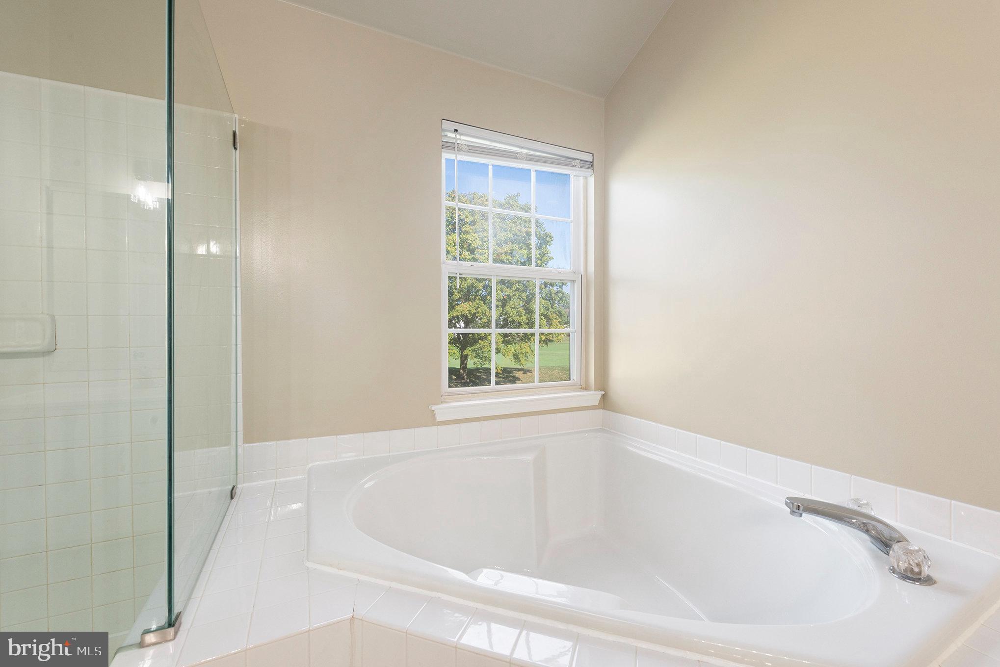 131 GLENEAGLES DRIVE