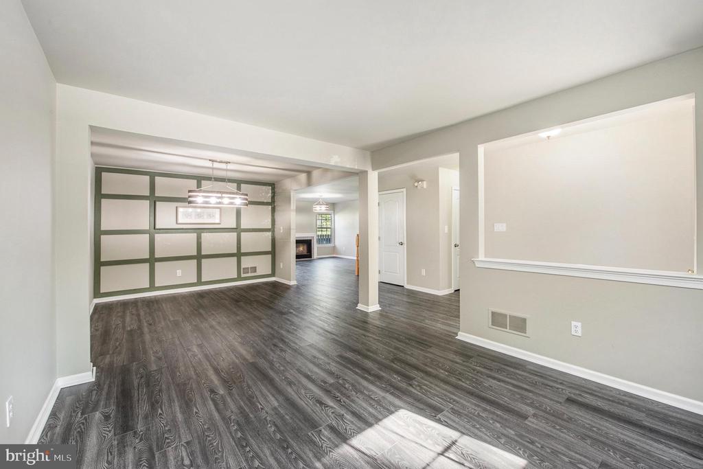 131 GLENEAGLES DRIVE