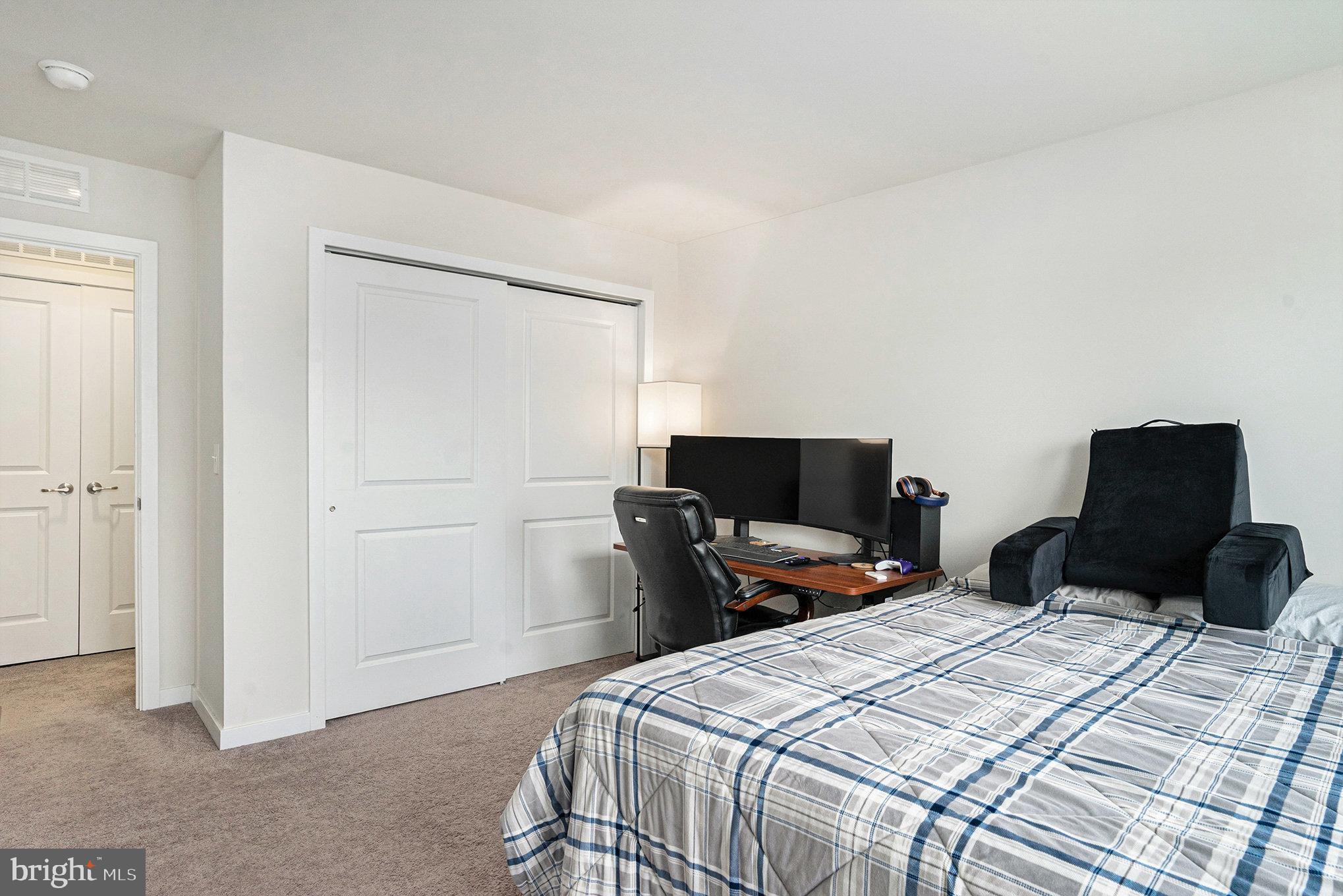 7 FORD STREET A