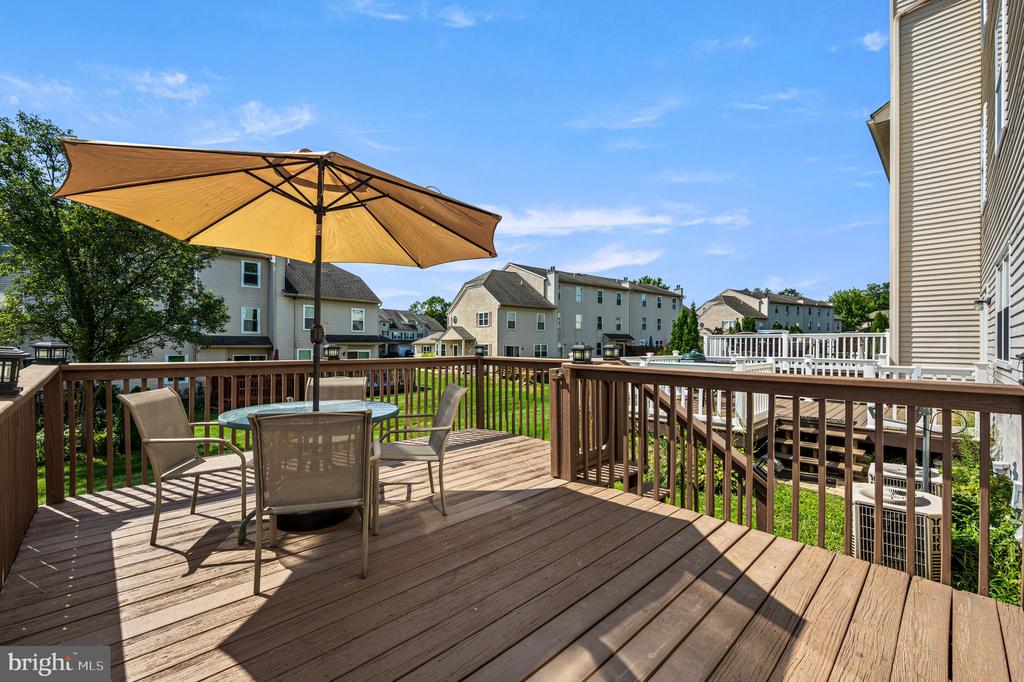 218 PARKVIEW DRIVE
