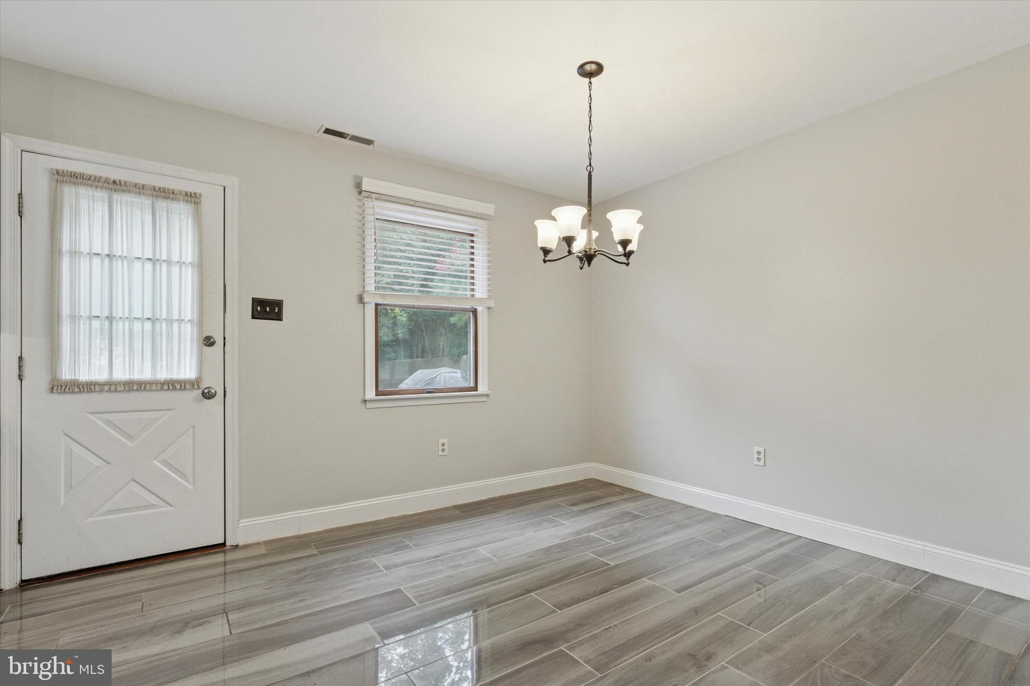 25 HIGHLAND AVENUE