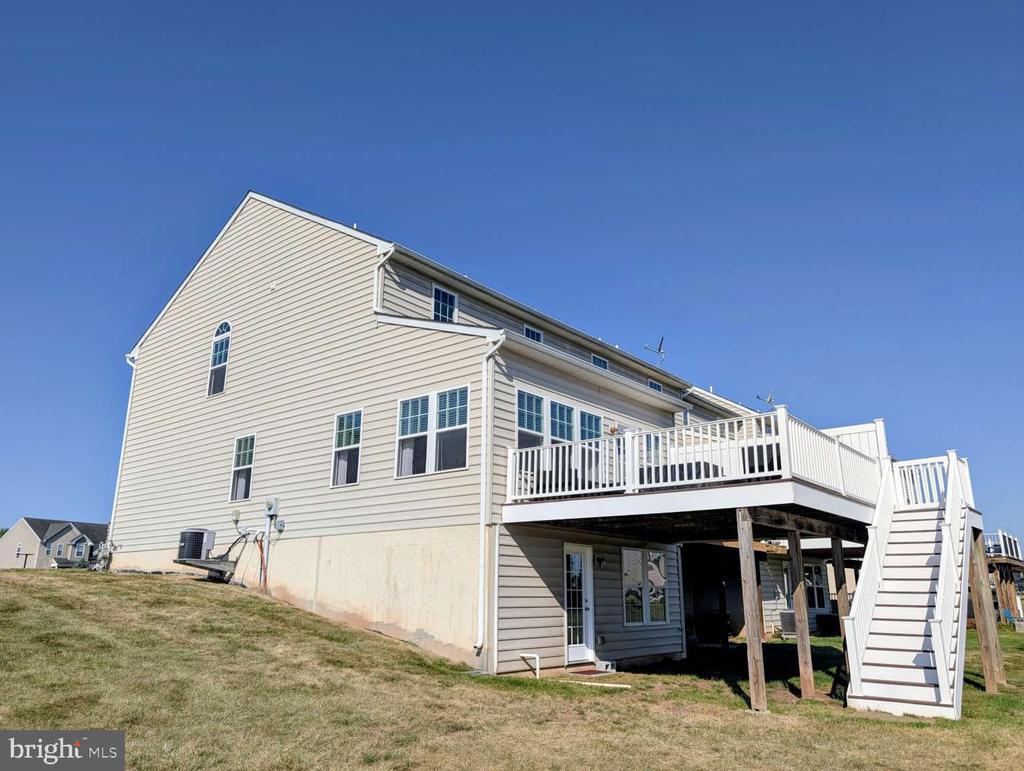 152 FAWN DRIVE