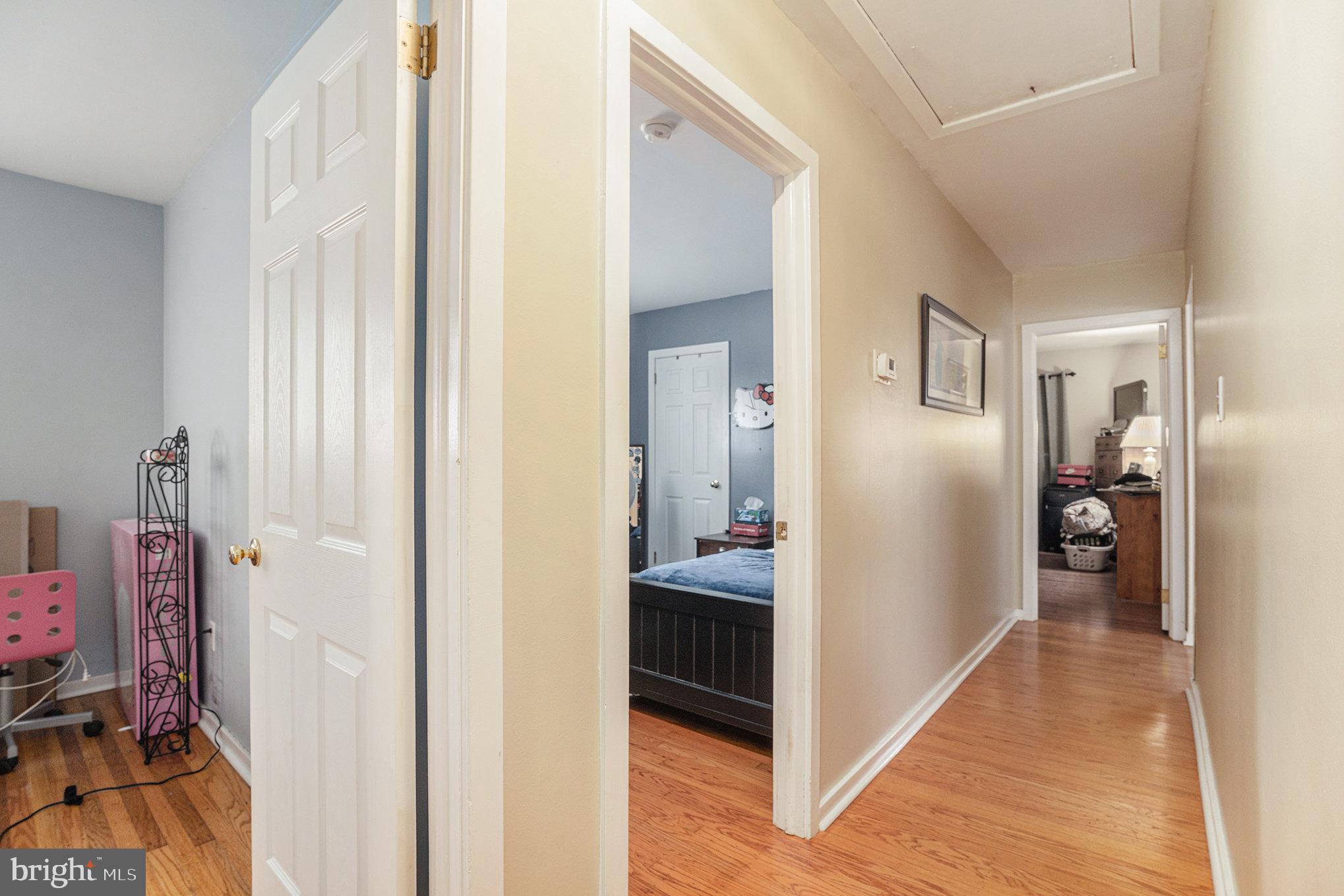 1585 EDGEWOOD AVENUE