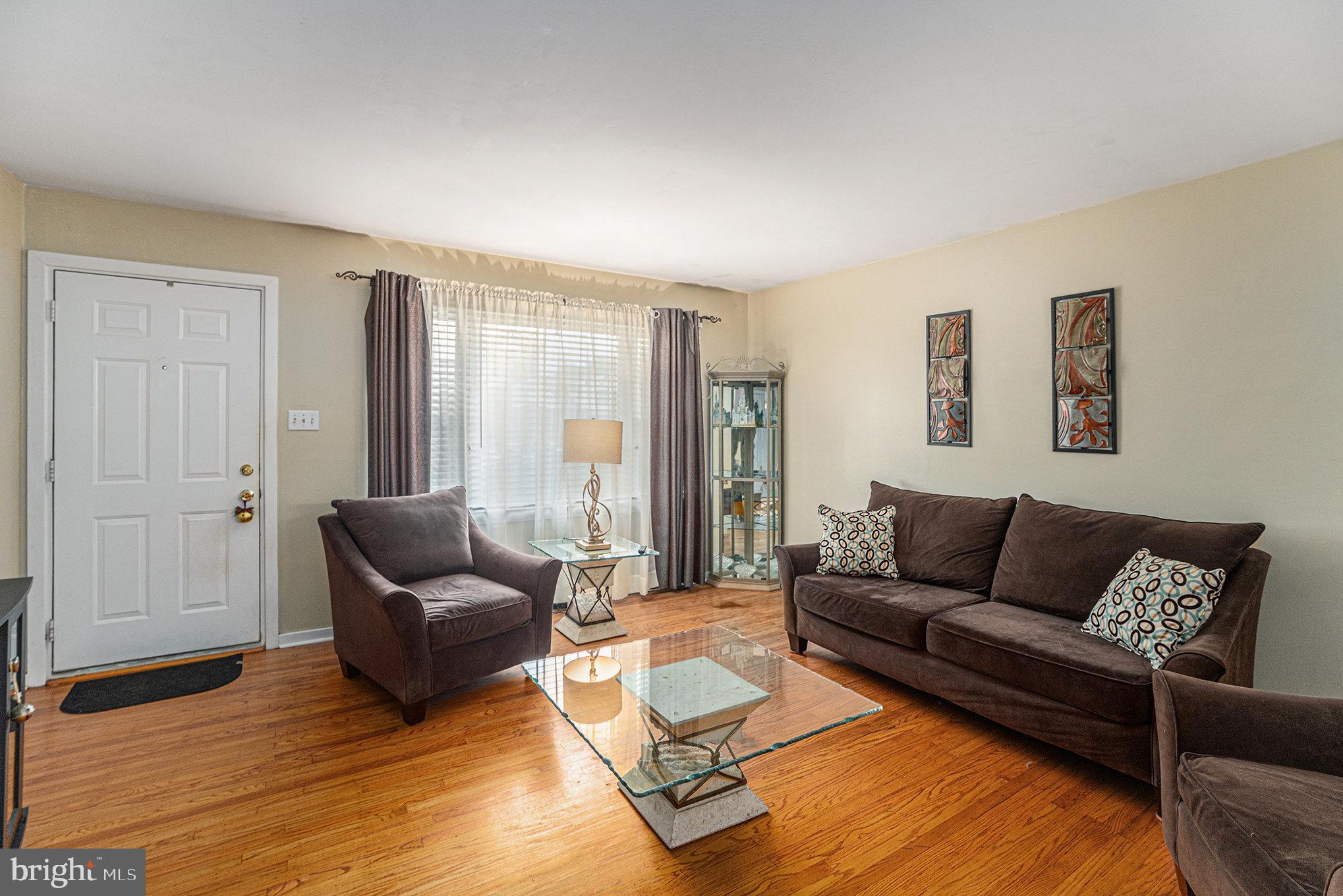 1585 EDGEWOOD AVENUE