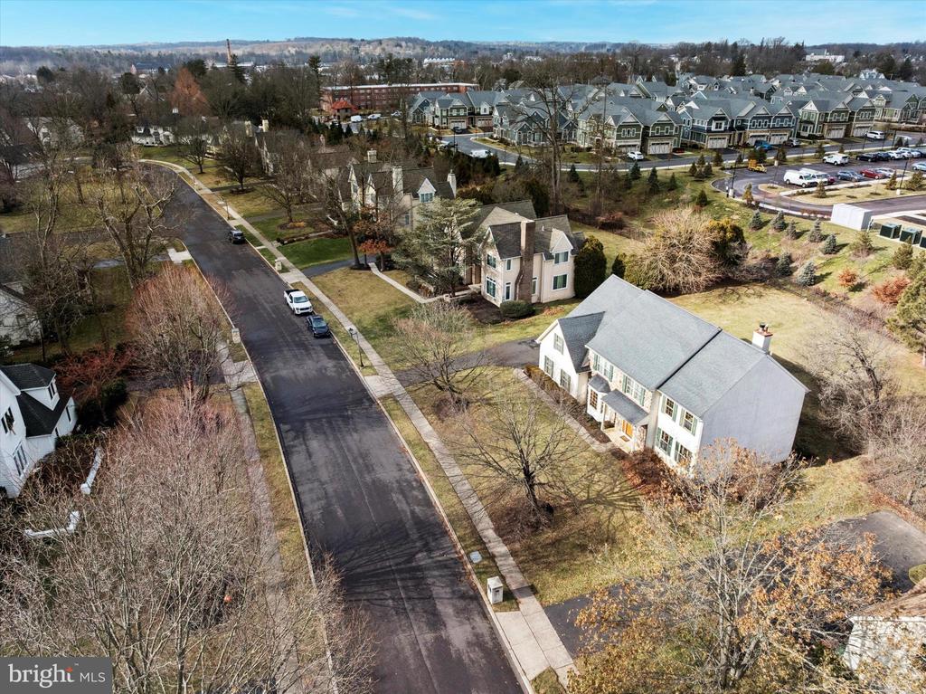 14 VILLA DRIVE