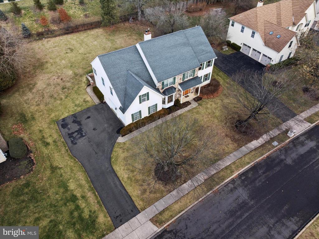 14 VILLA DRIVE