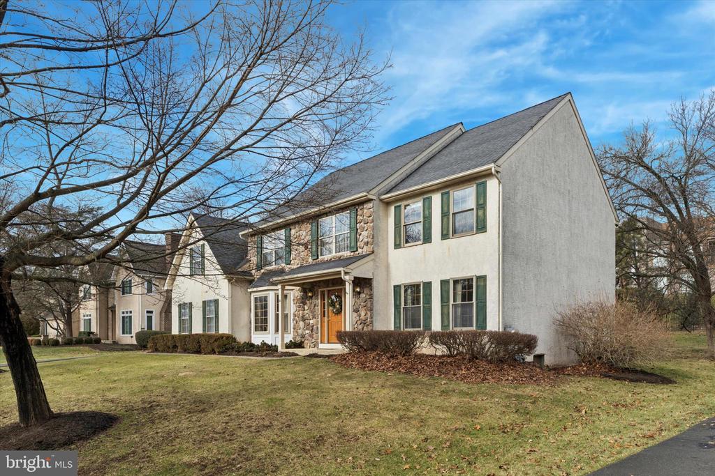 14 VILLA DRIVE