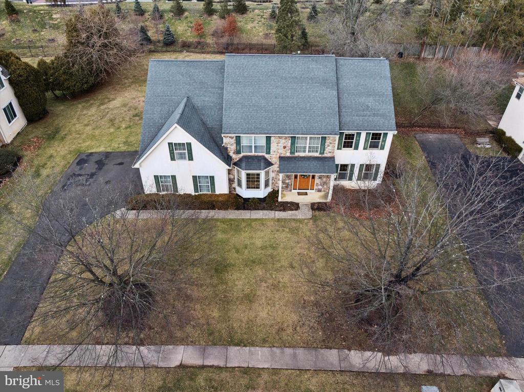 14 VILLA DRIVE