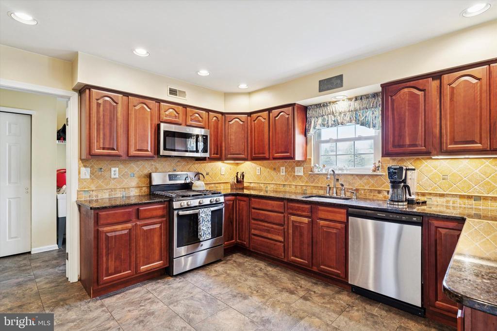 14 VILLA DRIVE