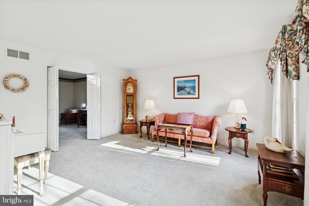 14 VILLA DRIVE