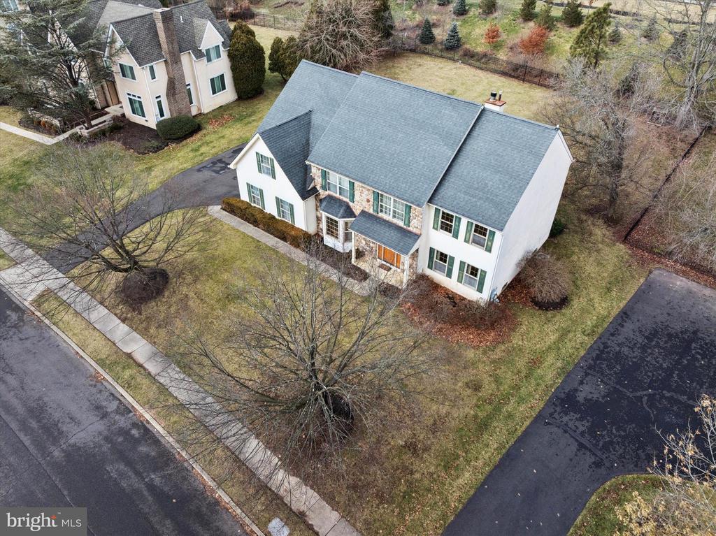 14 VILLA DRIVE