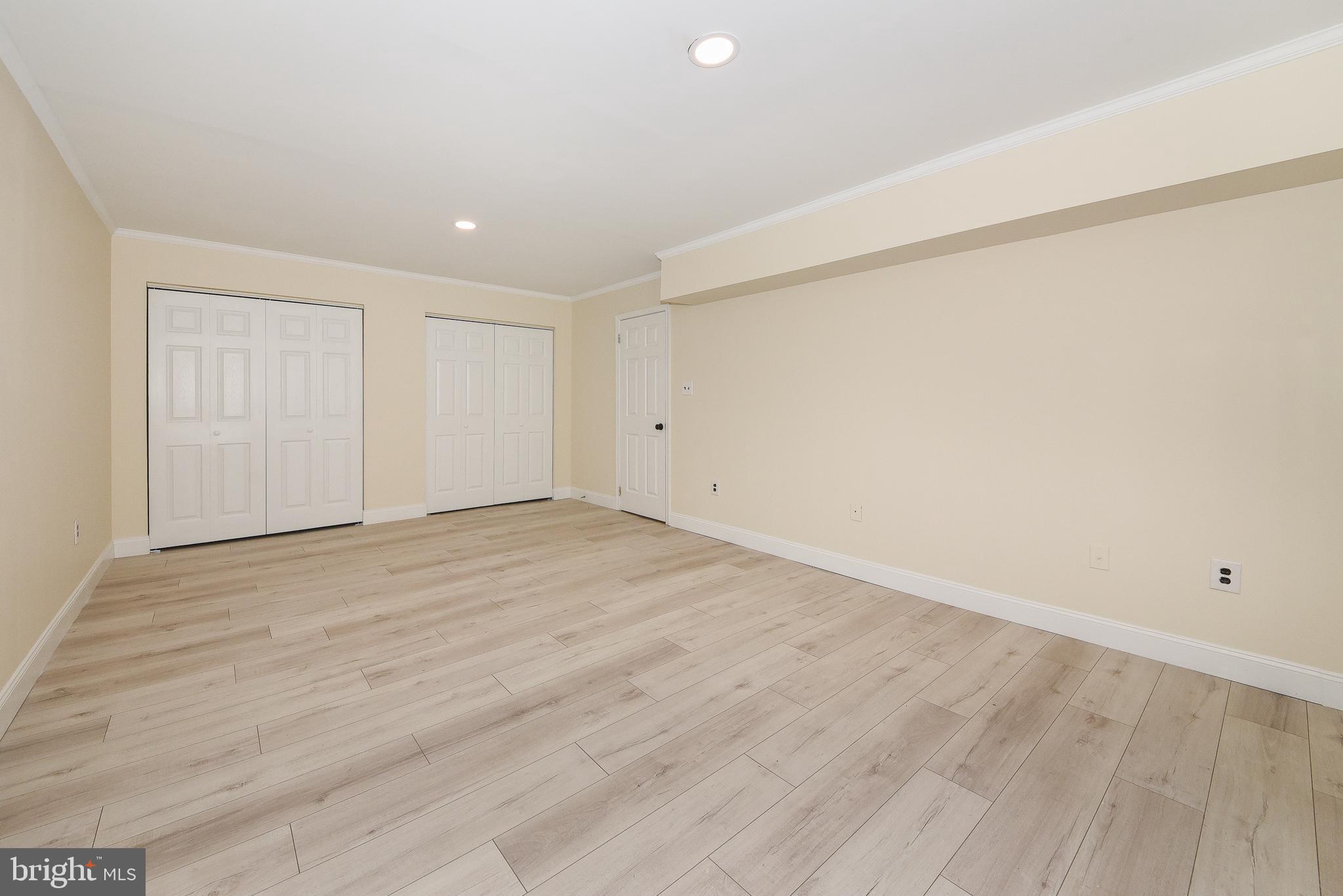 2104-2 WHITPAIN HILLS