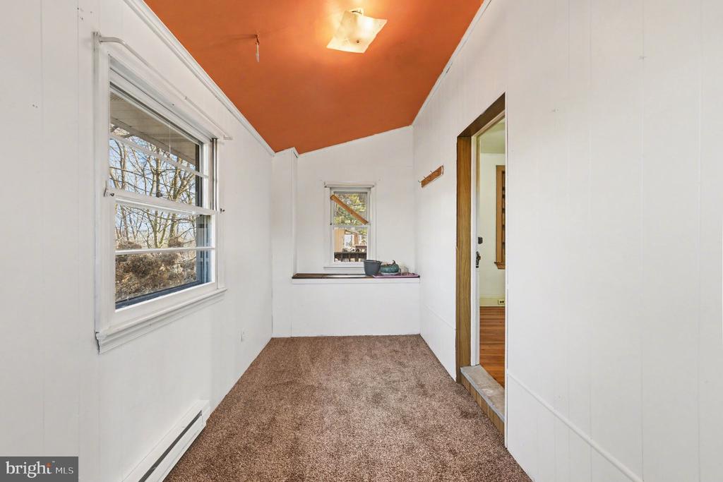 939 GRAVEL PIKE