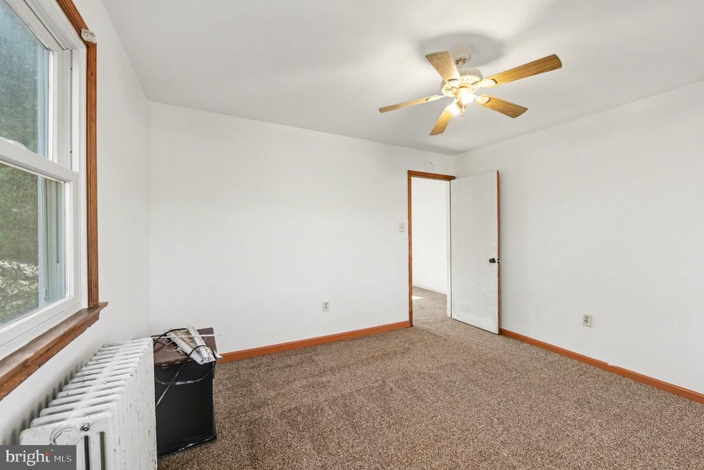 939 GRAVEL PIKE