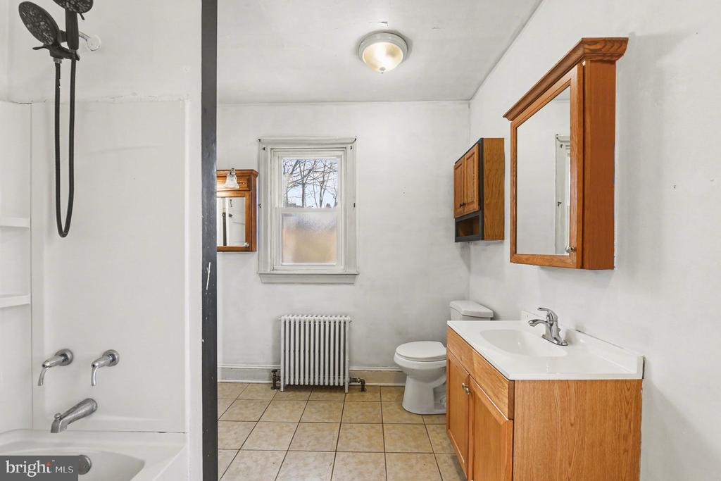 939 GRAVEL PIKE