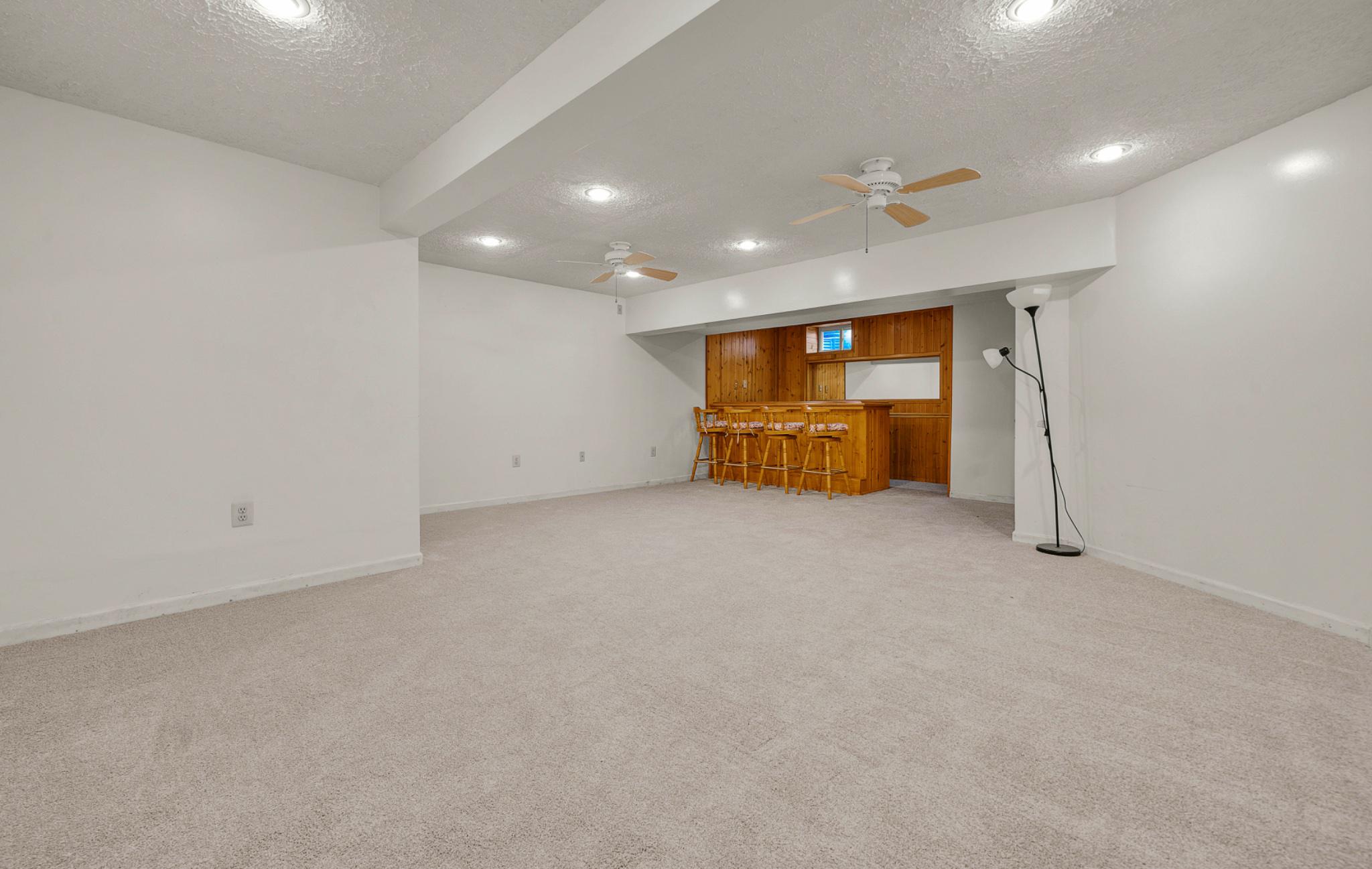164 JONATHAN DRIVE