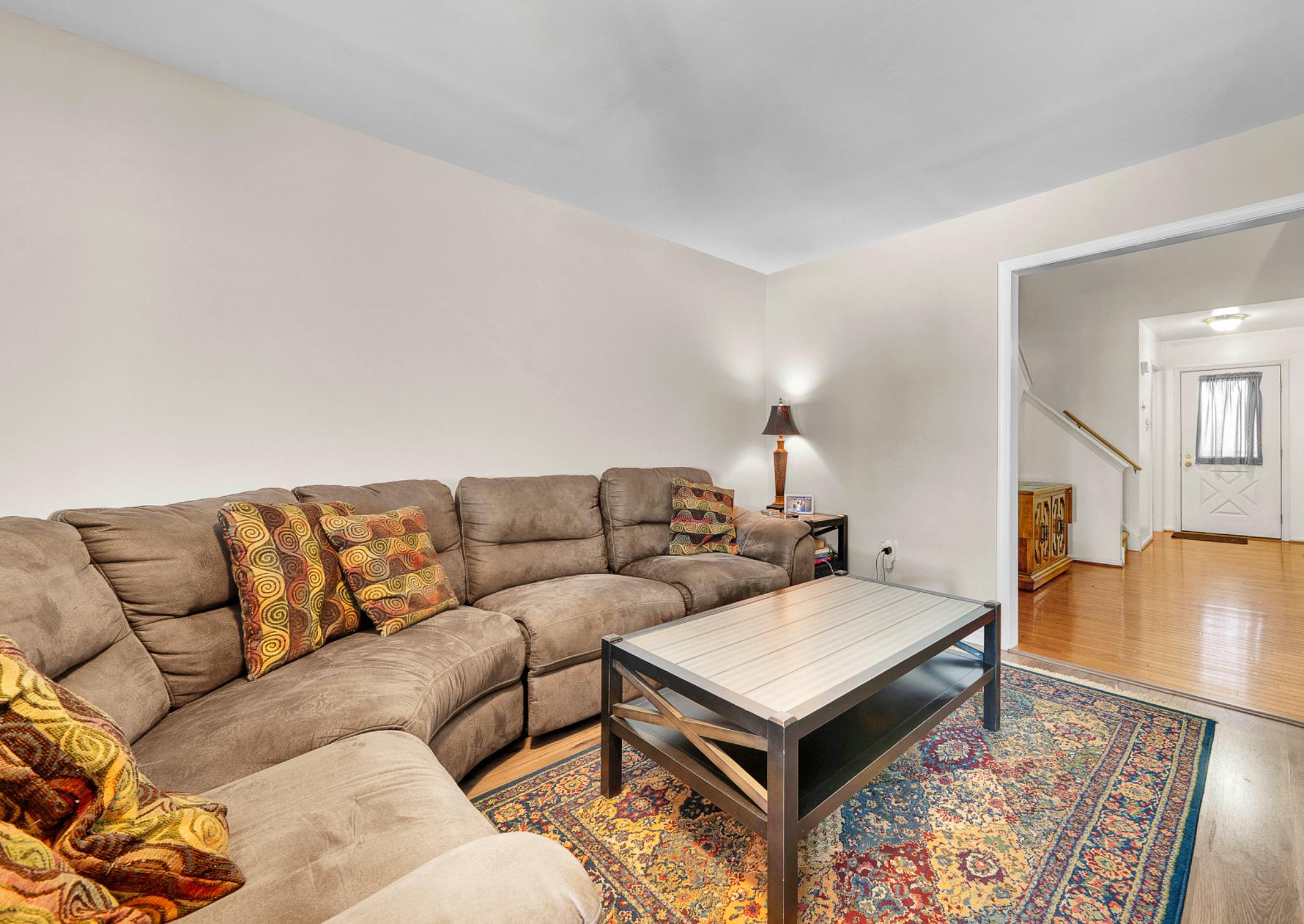 164 JONATHAN DRIVE