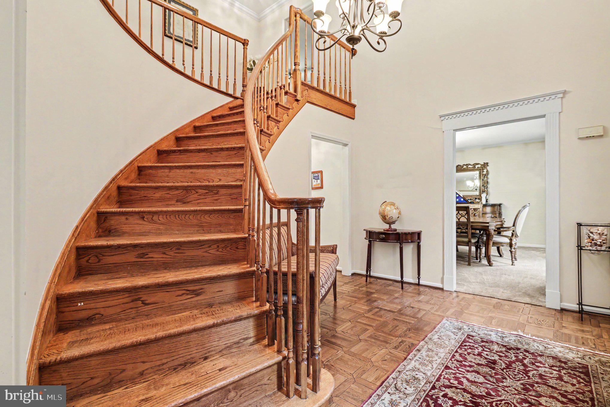 450 DUNDEE DRIVE