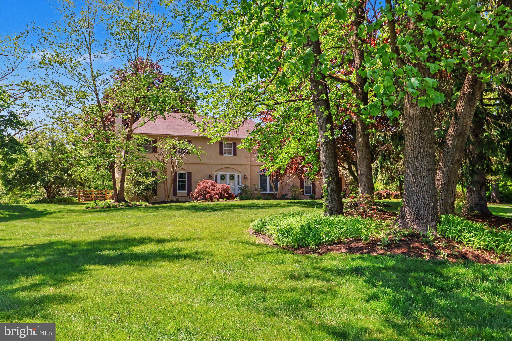 450 DUNDEE DRIVE