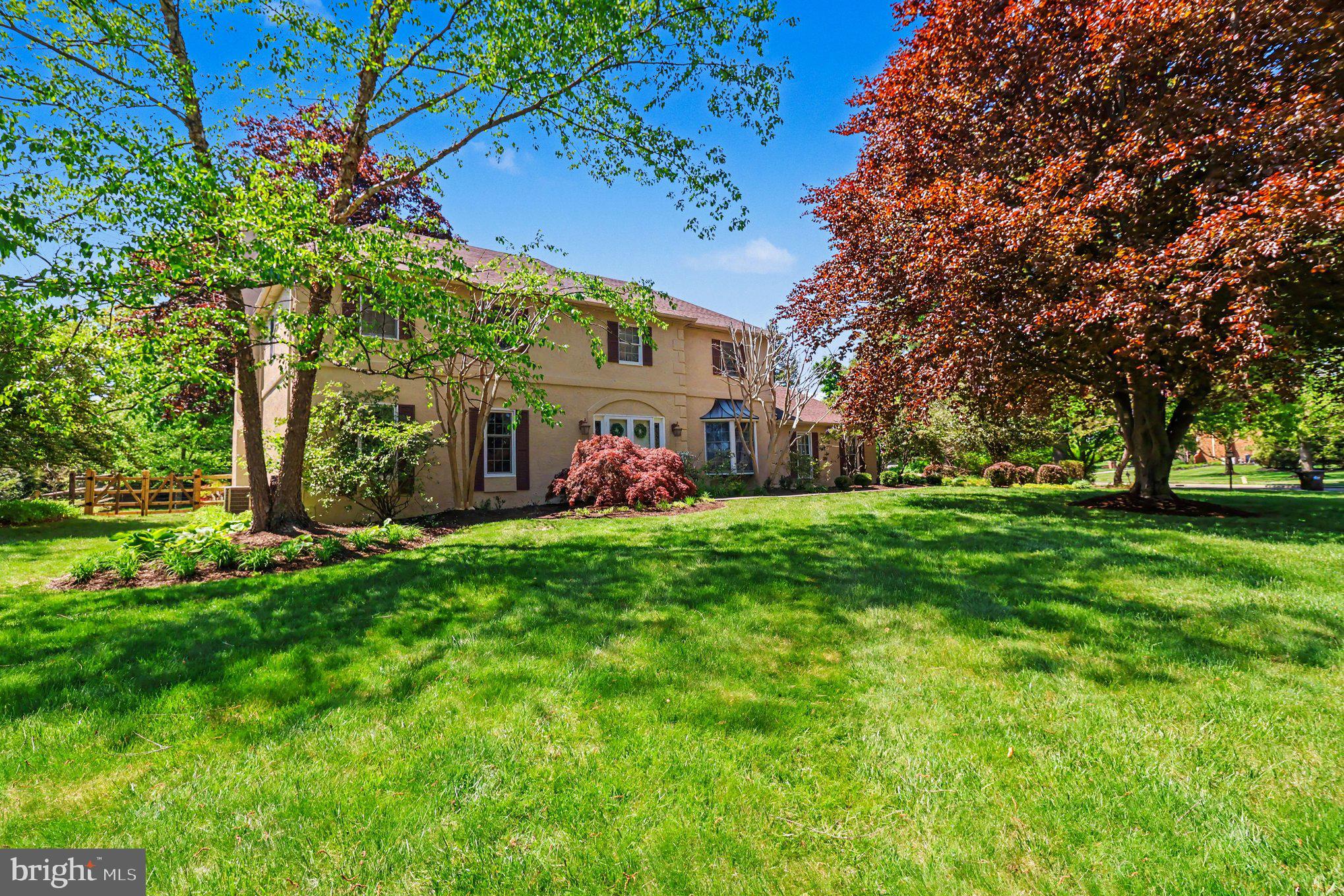 450 DUNDEE DRIVE