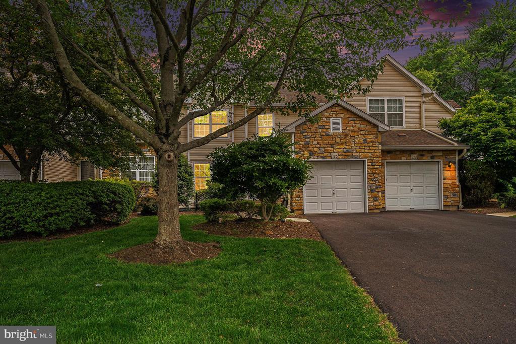 120 MEDINAH DRIVE