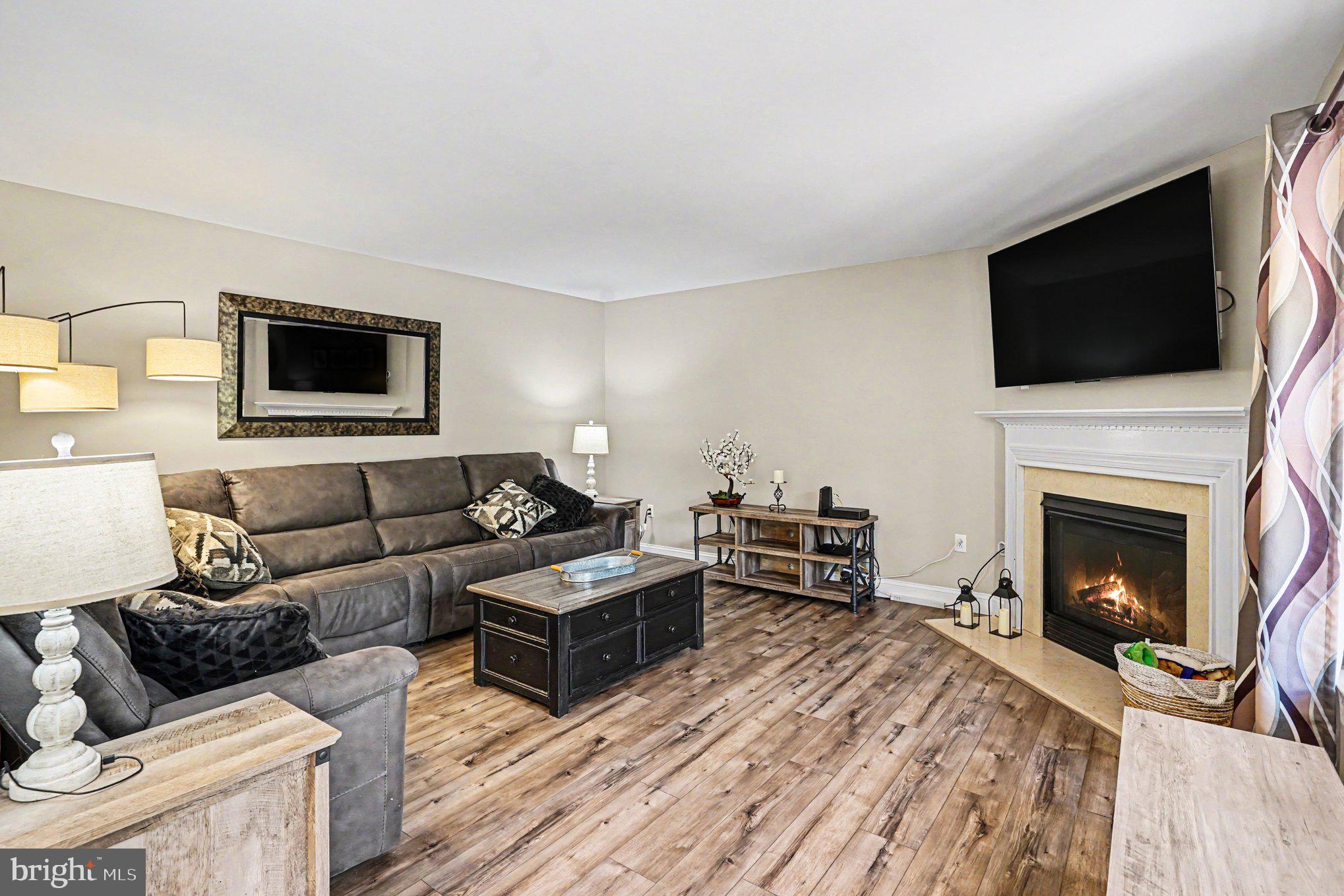 1105 SUN VALLEY DRIVE