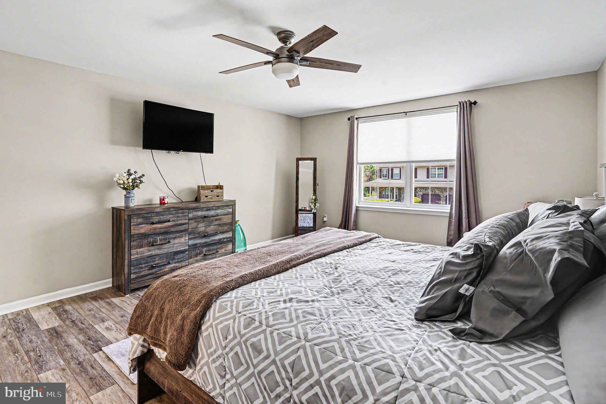 1105 SUN VALLEY DRIVE