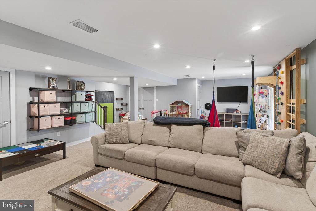 138 PIXIE MOSS ROAD