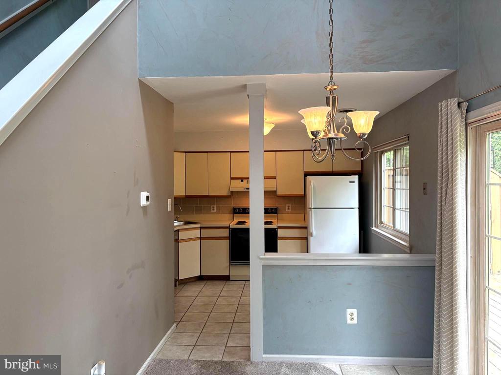 475 BROWN BRIAR CIRCLE