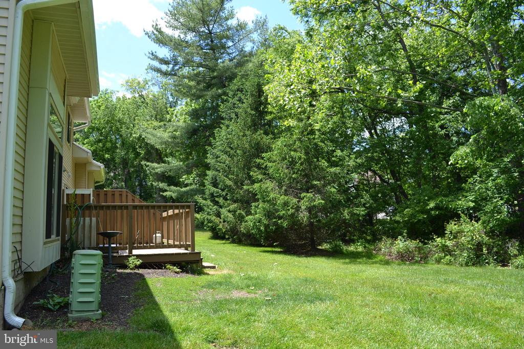 475 BROWN BRIAR CIRCLE