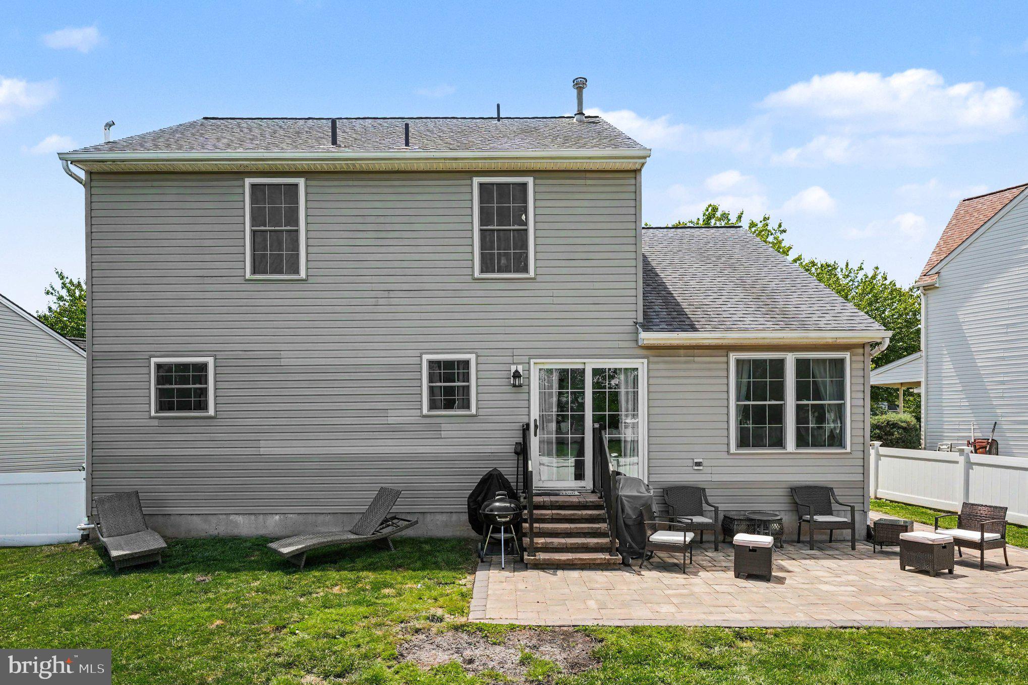 87 KING WAY