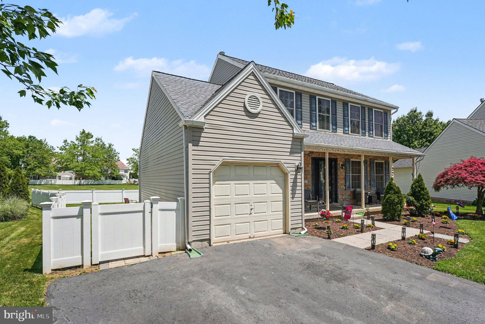 87 KING WAY