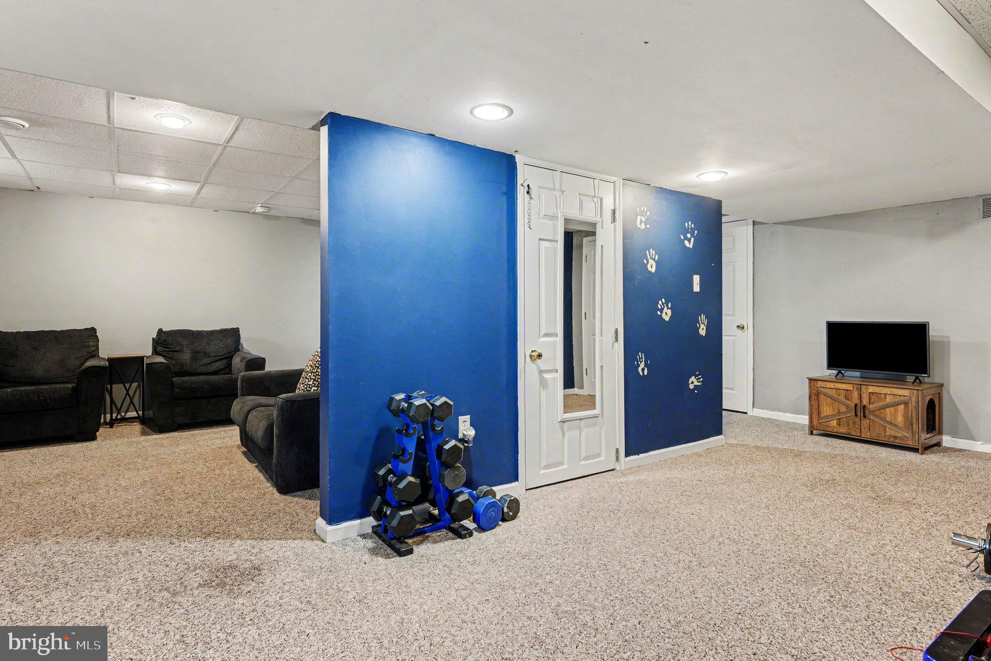 87 KING WAY