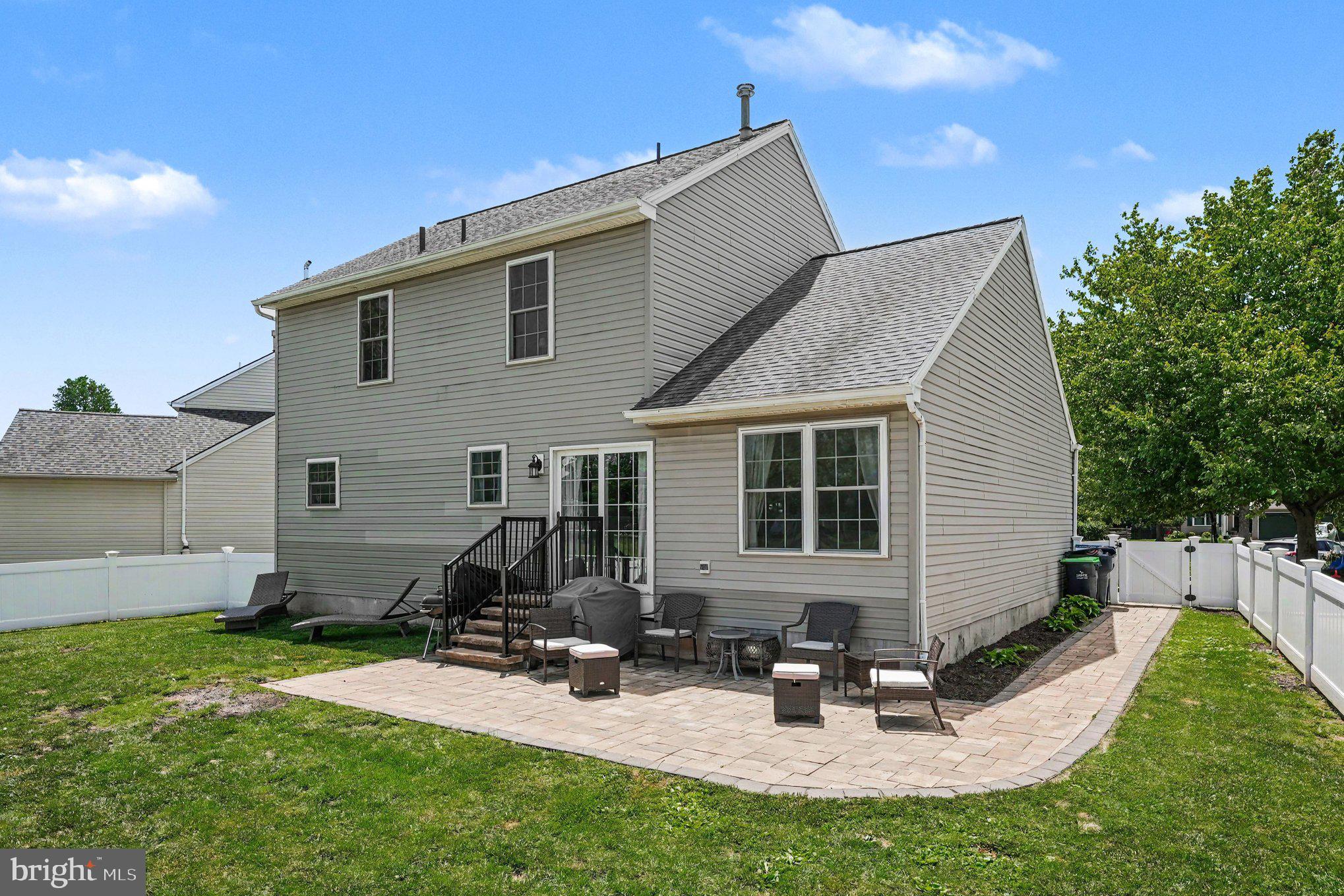 87 KING WAY