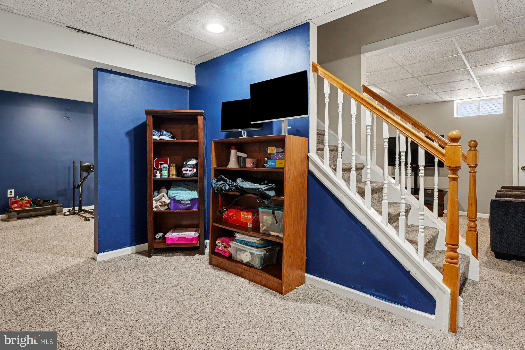 87 KING WAY