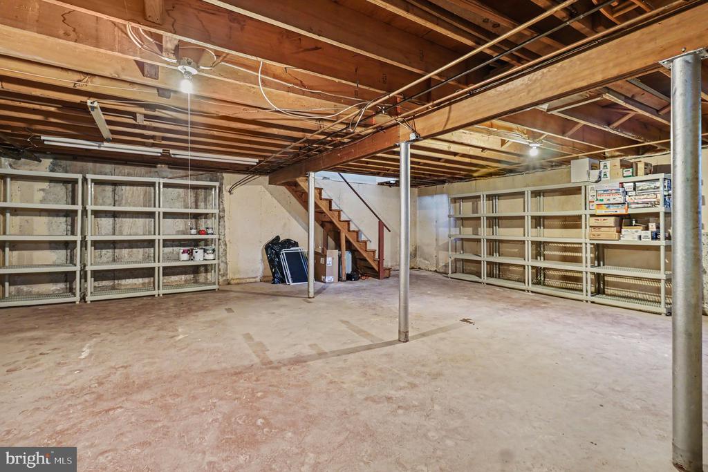 208 N TROOPER ROAD