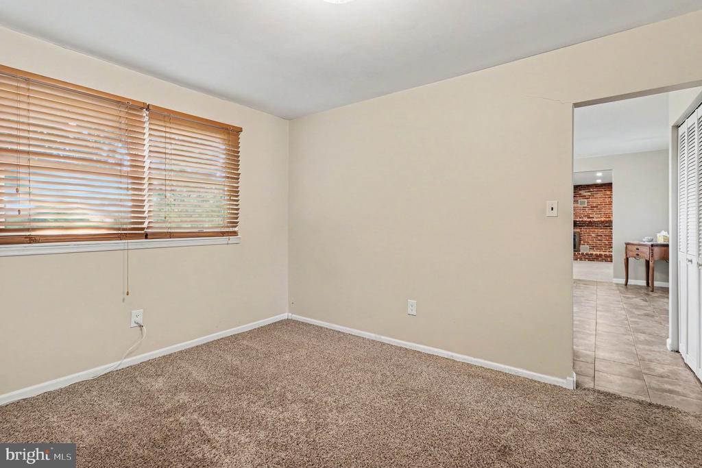 208 N TROOPER ROAD