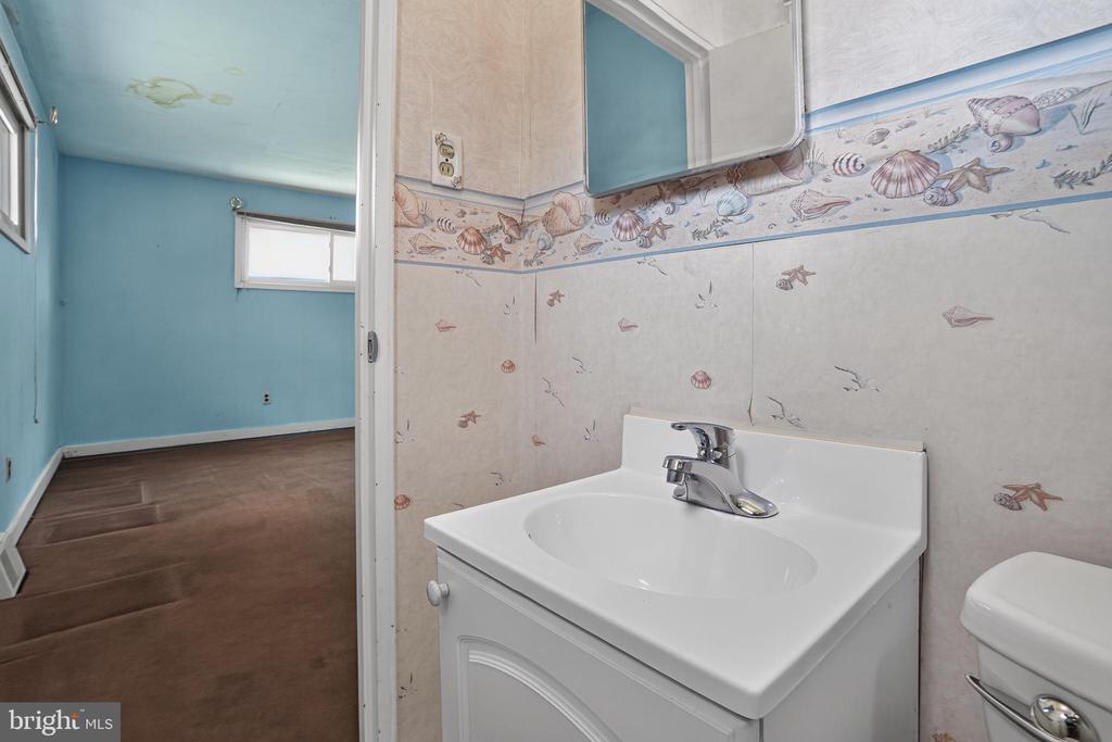 2116 WEBER LANE