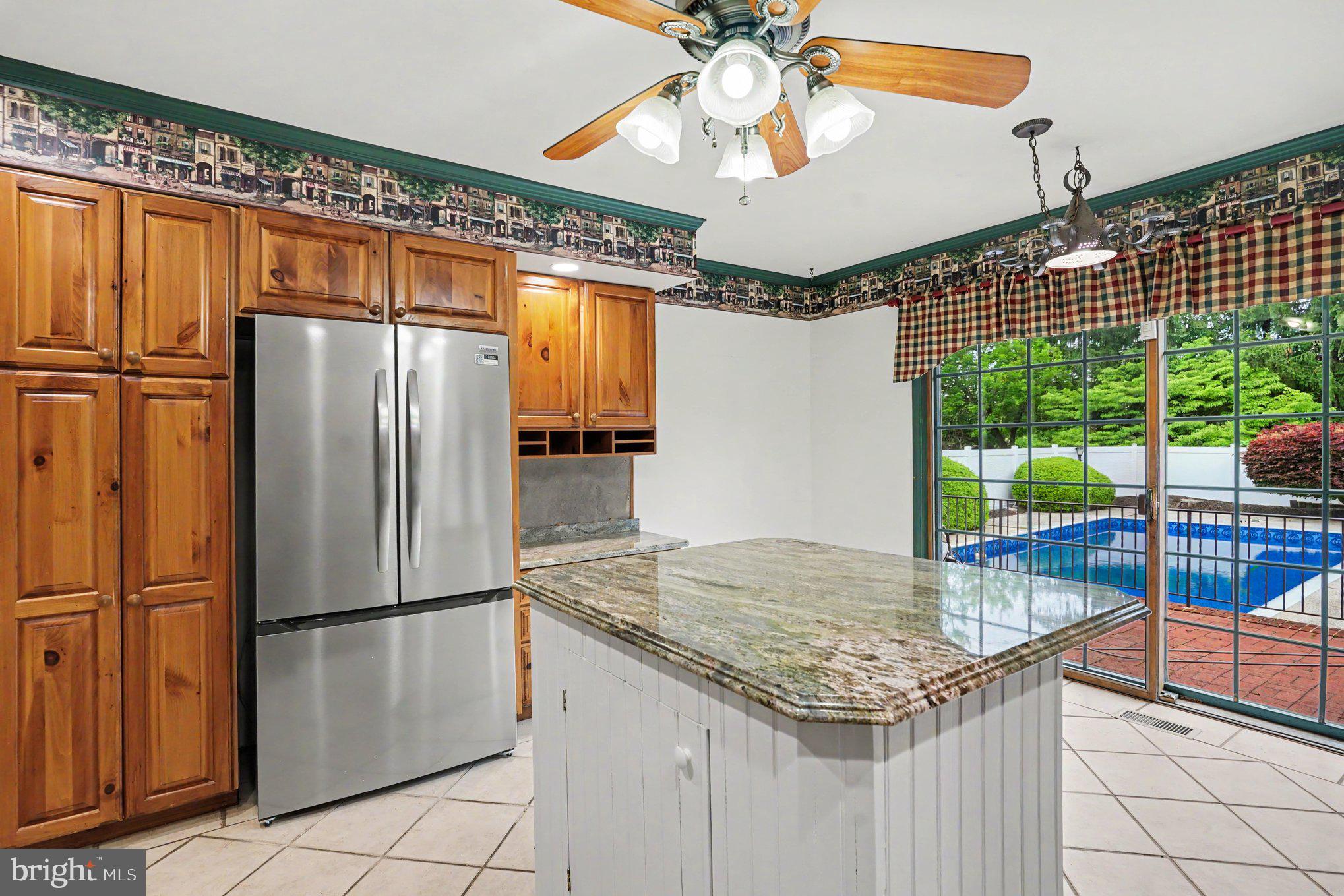 3015 OAK DRIVE